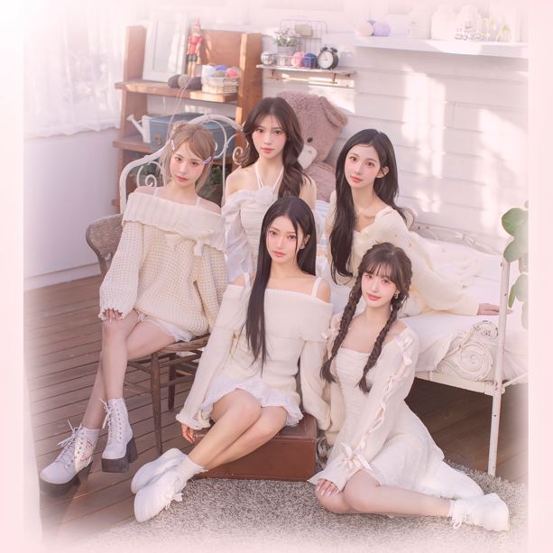 에스투잇 팀사진 캡쳐.JPG